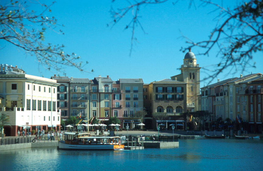 portofino.hotel.center.jpg